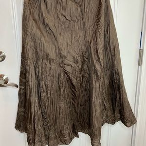 Beautiful textured skirt!